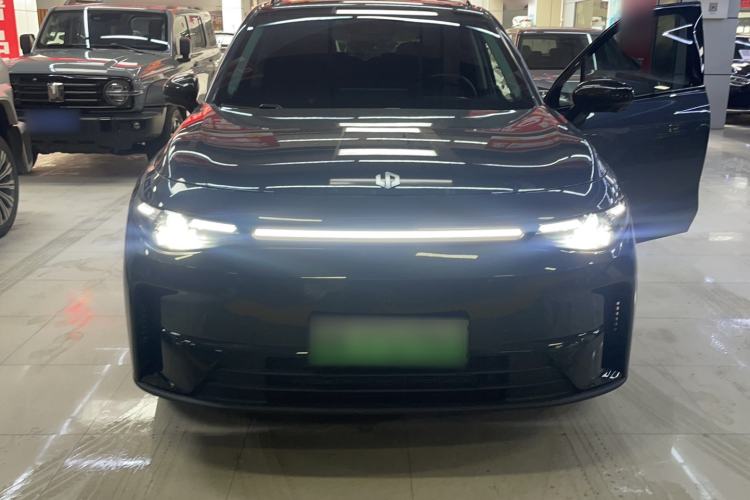 Used Leapmotor C16 2024 Range-Extended 200 Luxury Edition Exterior 1