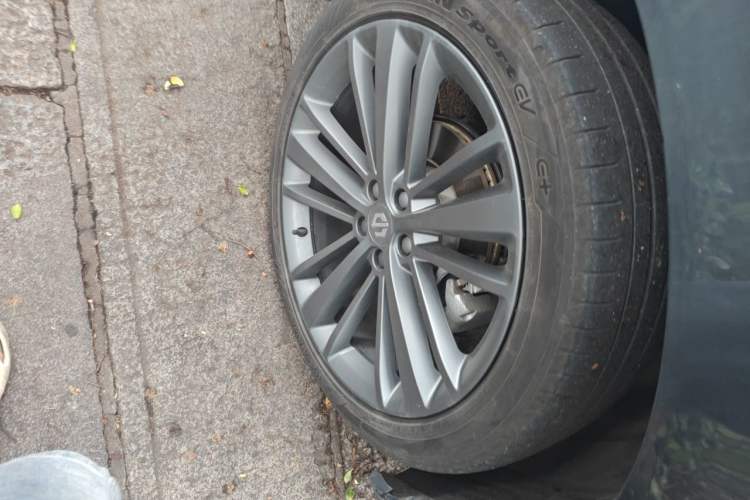 Used Leapmotor C16 2024 Range-Extended 200 Luxury Edition Exterior 1