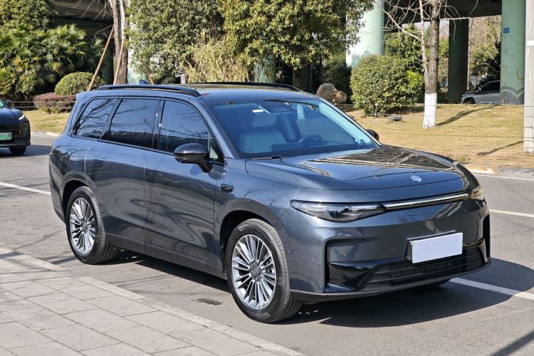 Used Leapmotor C16 2024 Range-Extended 200 Luxury Edition Exterior 2