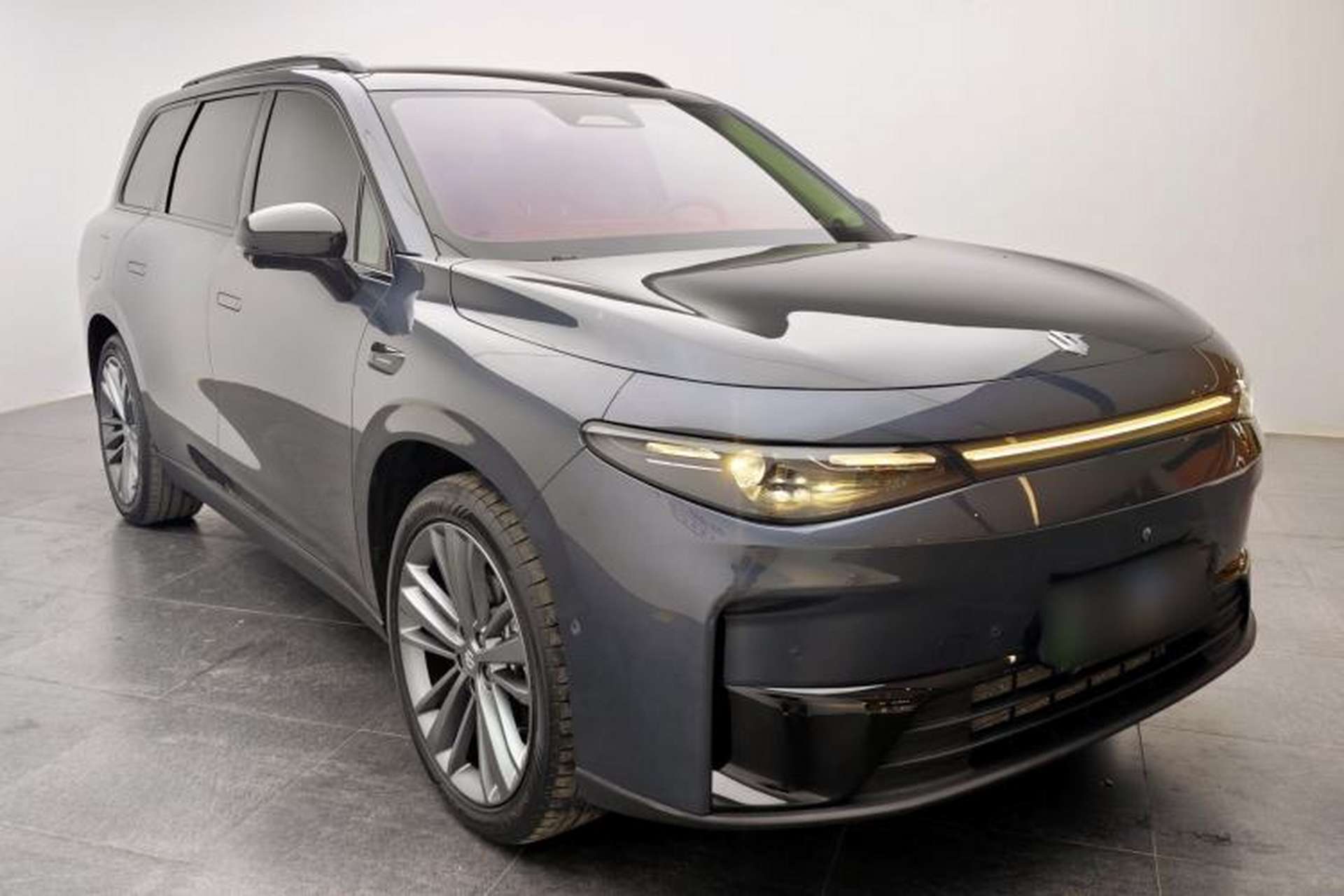Used Leapmotor C16 2024 Range-Extended 200 Luxury Edition Exterior 2