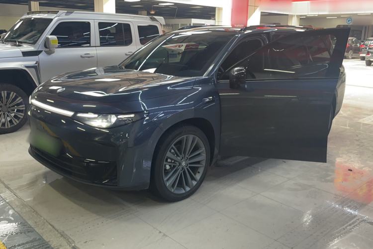 Used Leapmotor C16 2024 Range-Extended 200 Luxury Edition Exterior 2