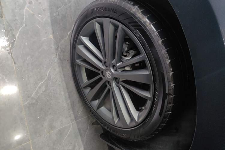 Used Leapmotor C16 2024 Range-Extended 200 Luxury Edition Exterior 4