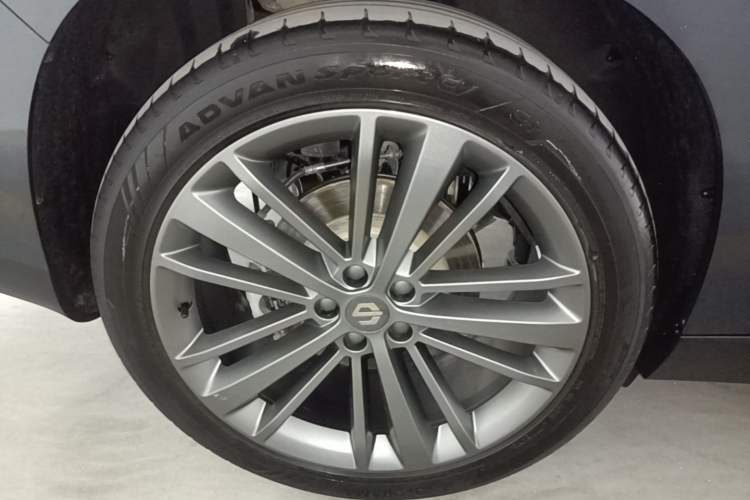 Used Leapmotor C16 2024 Range-Extended 200 Luxury Edition Exterior 5