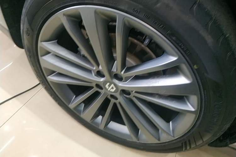 Used Leapmotor C16 2024 Range-Extended 200 Luxury Edition Exterior 5