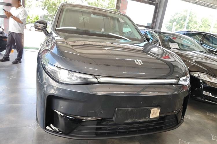 Used Leapmotor C16 2024 Range-Extended 200 Luxury Edition Front