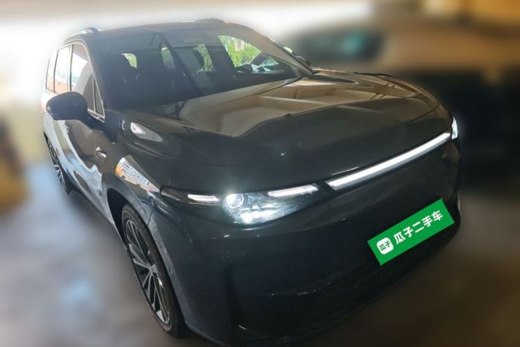 Used Leapmotor C16 2024 Range-Extended 200 Luxury Edition Front Right 45 Deg