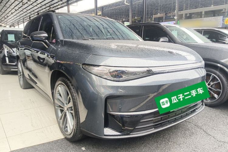 Used Leapmotor C16 2024 Range-Extended 200 Luxury Edition Front Right 45 Deg