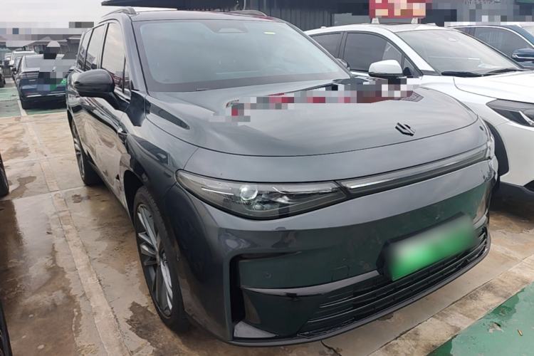 Used Leapmotor C16 2024 Range-Extended 200 Luxury Edition Front Right 45 Deg