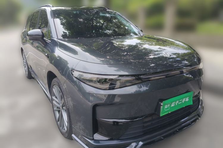 Used Leapmotor C16 2024 Range-Extended 200 Luxury Edition Front Right 45 Deg