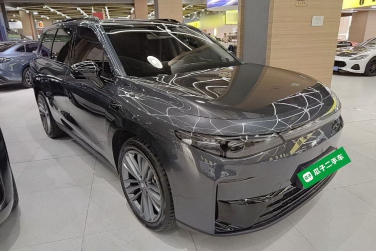 Used Leapmotor C16 2024 Range-Extended 200 Luxury Edition Front Right 45 Deg