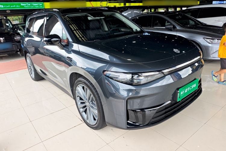 Used Leapmotor C16 2024 Range-Extended 200 Luxury Edition Front Right 45 Deg