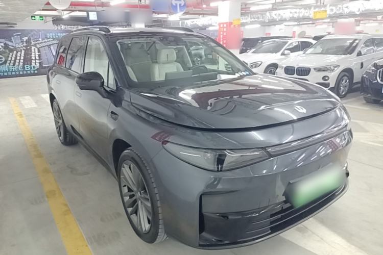 Used Leapmotor C16 2024 Range-Extended 200 Luxury Edition Front Right 45 Deg