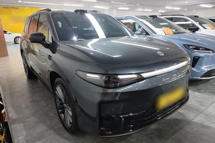 Used Leapmotor C16 2024 All-Electric 520 LiDAR Edition Front Right 45 Deg