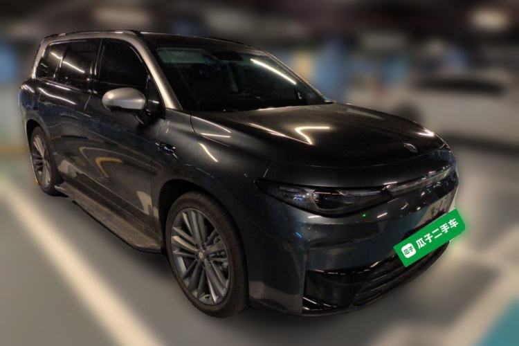 Used Leapmotor C16 2024 Range-Extended 200 Luxury Edition Front Right 45 Deg