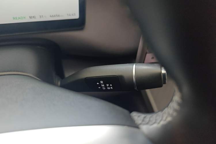 Used Leapmotor C16 2024 Range-Extended 200 Luxury Edition Gear Lever