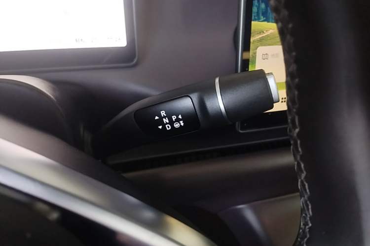 Used Leapmotor C16 2024 Pure Electric 520 Deluxe Edition Gear Lever