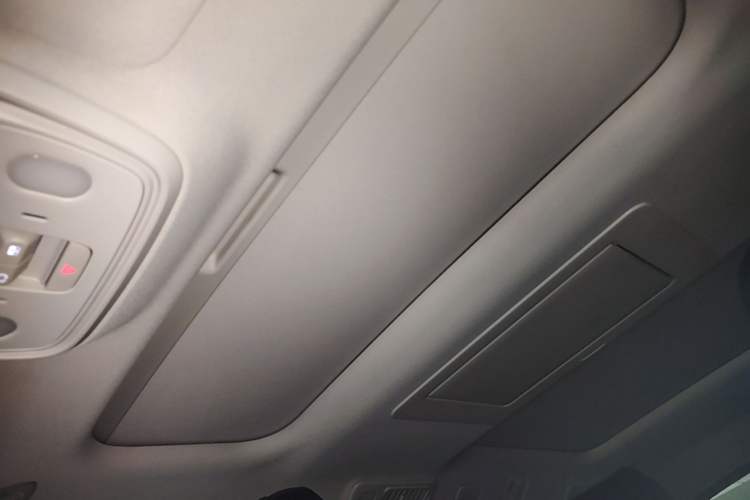 Used Leapmotor C16 2024 Range-Extended 200 Luxury Edition Headliner
