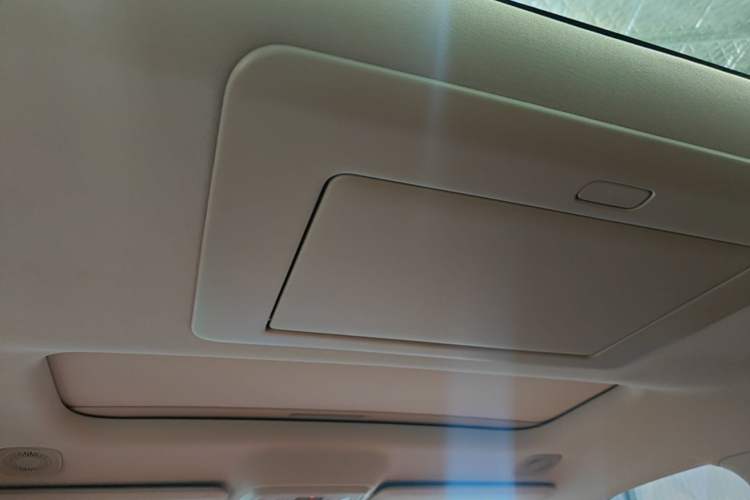 Used Leapmotor C16 2024 Range-Extended 200 Luxury Edition Headliner