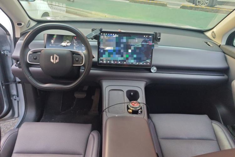 Used Leapmotor C16 2024 Range-Extended 200 Luxury Edition Interior 2