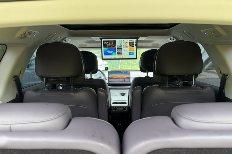 Used Leapmotor C16 2024 Range-Extended 200 Luxury Edition Interior 2