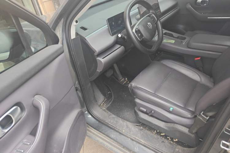 Used Leapmotor C16 2024 Pure Electric 520 Deluxe Edition Interior 3