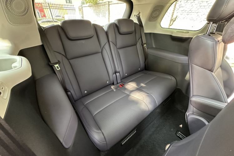 Used Leapmotor C16 2024 Range-Extended 200 Luxury Edition Interior 4