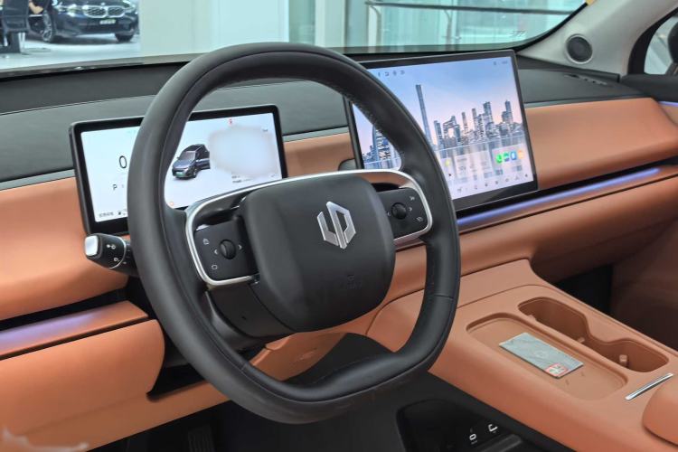 Used Leapmotor C16 2024 Range-Extended 200 Luxury Edition Interior 4