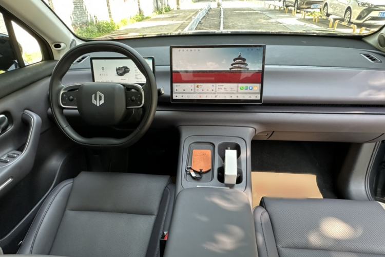Used Leapmotor C16 2024 Range-Extended 200 Luxury Edition Interior 5