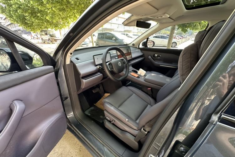 Used Leapmotor C16 2024 Range-Extended 200 Luxury Edition Interior 7