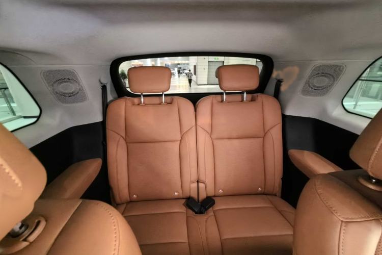Used Leapmotor C16 2024 Range-Extended 200 Luxury Edition Interior 9