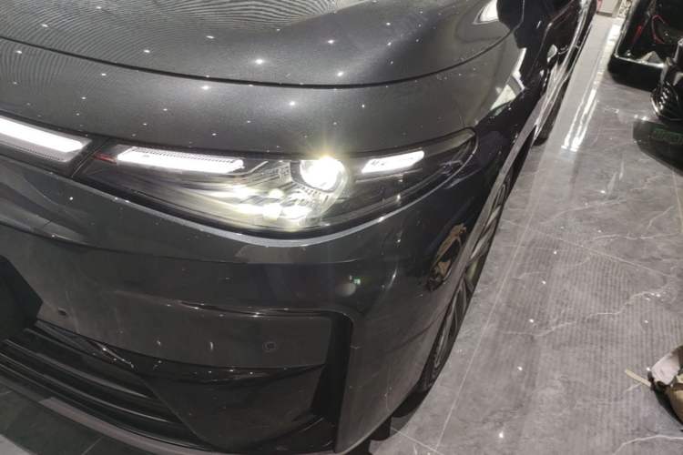 Used Leapmotor C16 2024 All-Electric 520 LiDAR Edition Left Front Headlight