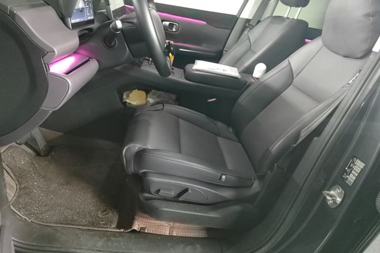 Used Leapmotor C16 2024 Range-Extended 200 Luxury Edition Left Front Seat