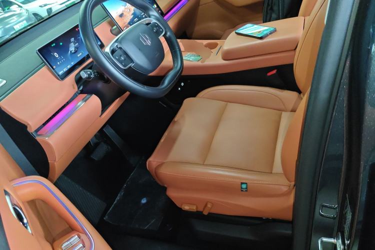 Used Leapmotor C16 2024 Range-Extended 200 Luxury Edition Left Front Seat