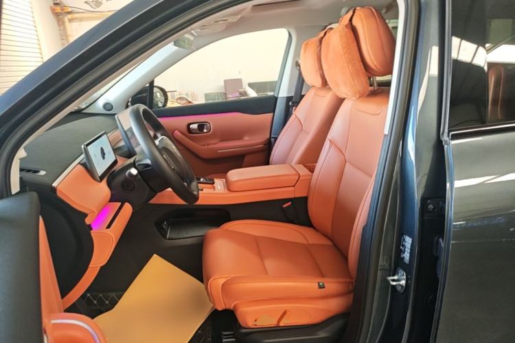 Used Leapmotor C16 2024 Range-Extended 200 Luxury Edition Left Front Seat