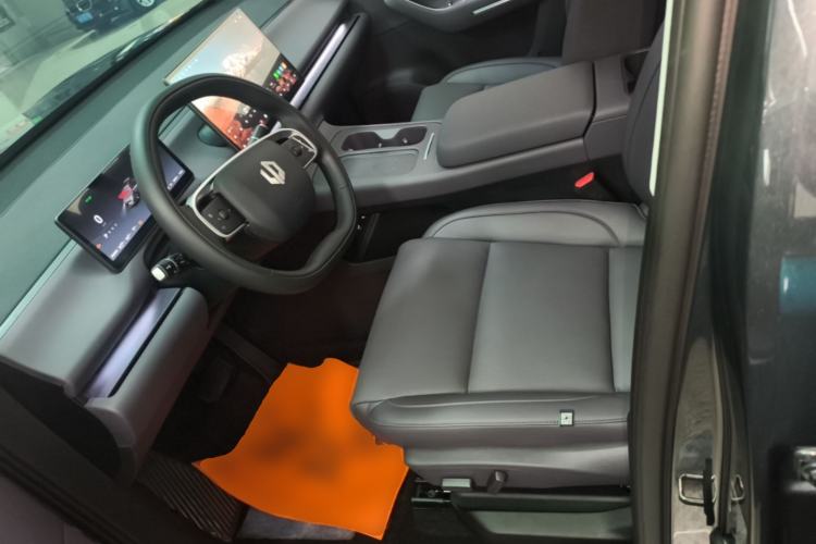 Used Leapmotor C16 2024 Range-Extended 200 Luxury Edition Left Front Seat