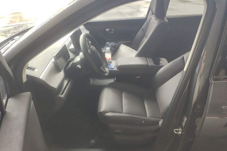 Used Leapmotor C16 2024 Range-Extended 200 Luxury Edition Left Front Seat