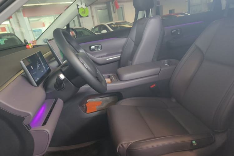 Used Leapmotor C16 2024 Pure Electric 520 Deluxe Edition Left Front Seat