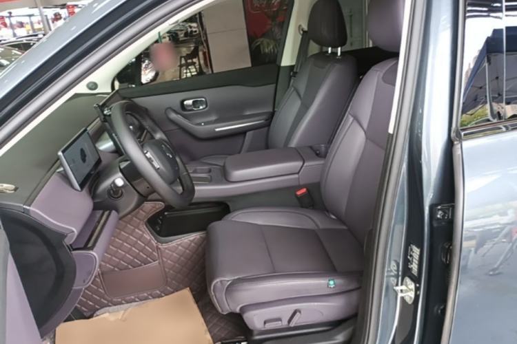 Used Leapmotor C16 2024 Range-Extended 200 Luxury Edition Left Front Seat