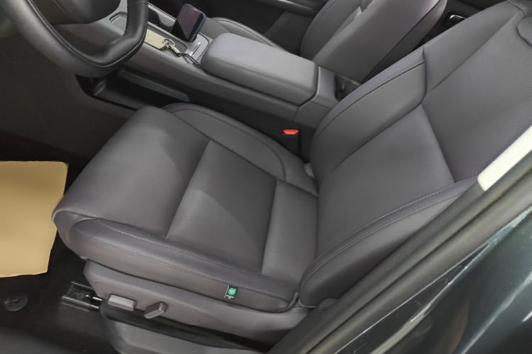 Used Leapmotor C16 2024 Range-Extended 200 Luxury Edition Left Front Seat