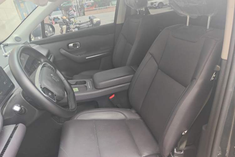 Used Leapmotor C16 2024 Pure Electric 520 Deluxe Edition Left Front Seat