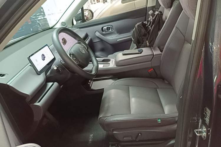 Used Leapmotor C16 2024 Range-Extended 200 LiDAR Edition Left Front Seat