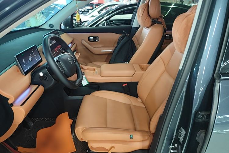 Used Leapmotor C16 2024 Range-Extended 200 Luxury Edition Left Front Seat