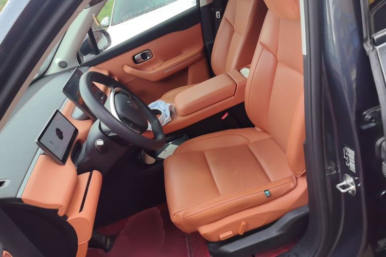 Used Leapmotor C16 2024 Range-Extended 200 Luxury Edition Left Front Seat