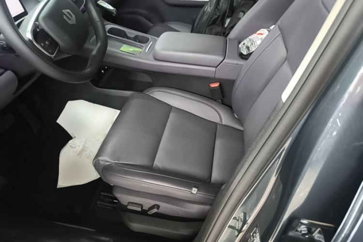 Used Leapmotor C16 2024 Range-Extended 200 Luxury Edition Left Front Seat