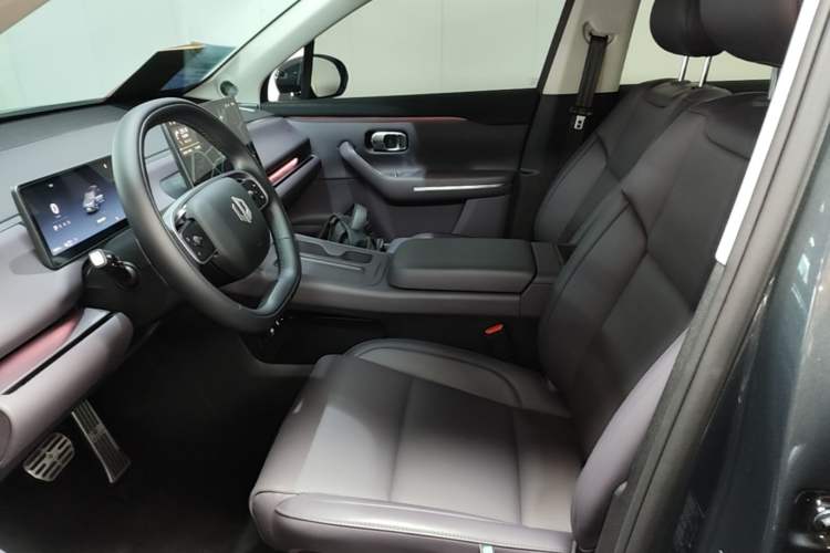 Used Leapmotor C16 2024 All-Electric 520 LiDAR Edition Left Front Seat