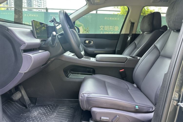 Used Leapmotor C16 2024 Pure Electric 520 Deluxe Edition Left Front Seat