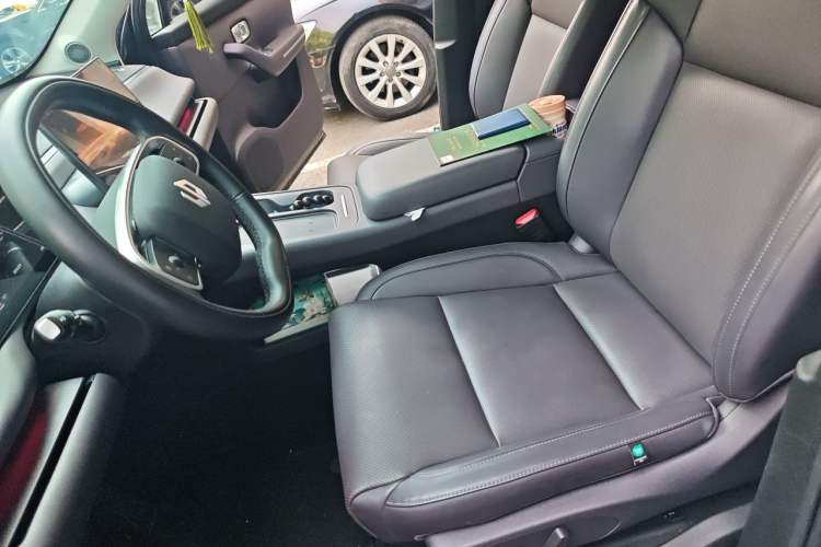 Used Leapmotor C16 2024 Range-Extended 200 Luxury Edition Left Front Seat