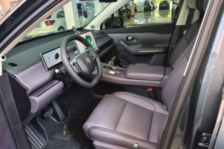 Used Leapmotor C16 2024 Range-Extended 200 Luxury Edition Left Front Seat