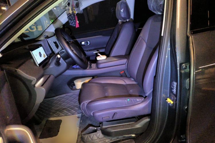 Used Leapmotor C16 2024 Range-Extended 200 Luxury Edition Left Front Seat