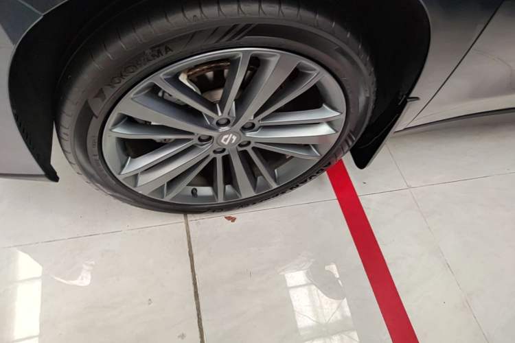 Used Leapmotor C16 2024 Range-Extended 200 Luxury Edition Left Front Wheel Hub
